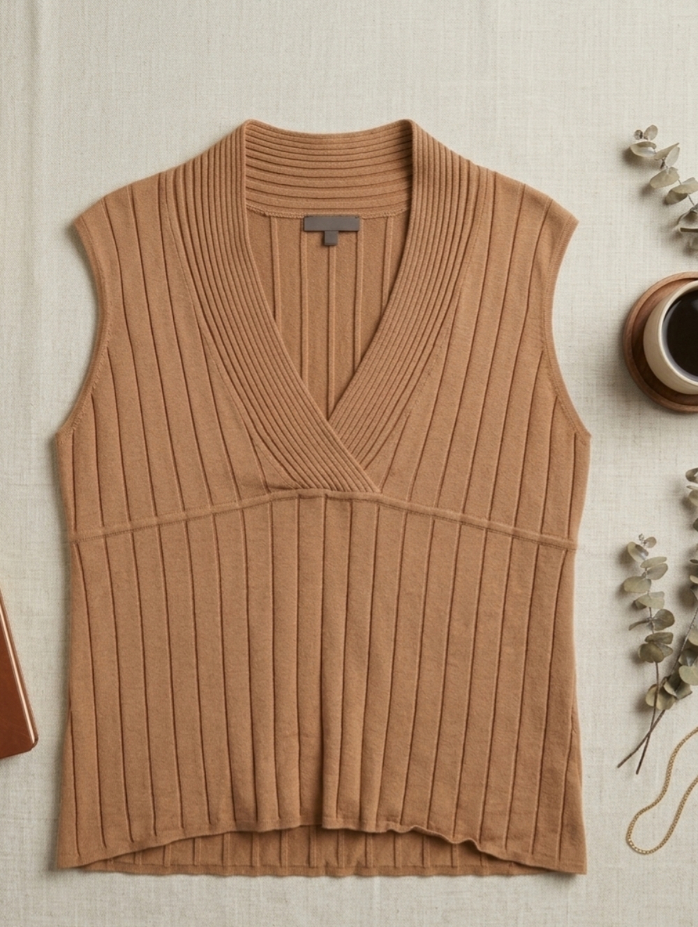 Reitmans XL Sleeveless Ribbed Knit V-Neck Sweater Tank Top Tan Minimalist